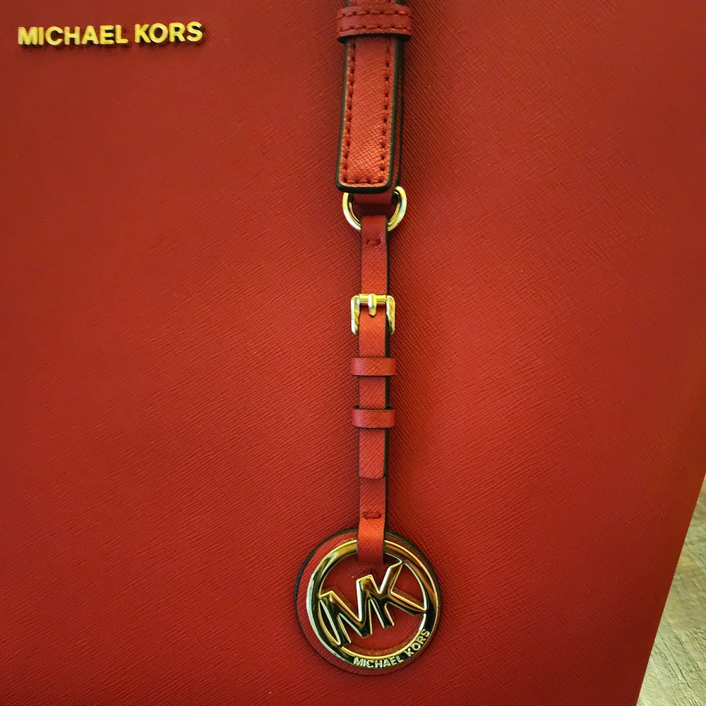 Michael Kors Red Tote Bag - Picture 3 of 16